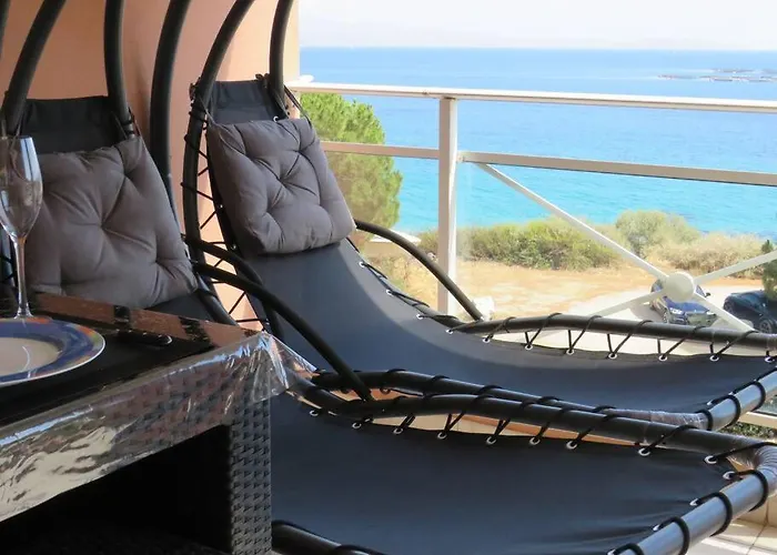 Bel App T2 En Bord De Vue Sanquinaires Piscine Appartement